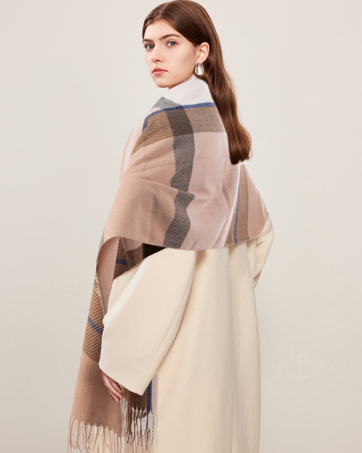 REDESS Scarf for Women and Men,Unisex Adult Winter Soft Plaid Pattern Cozy Warm Tassel Shawl Wrap,Plaid Beige