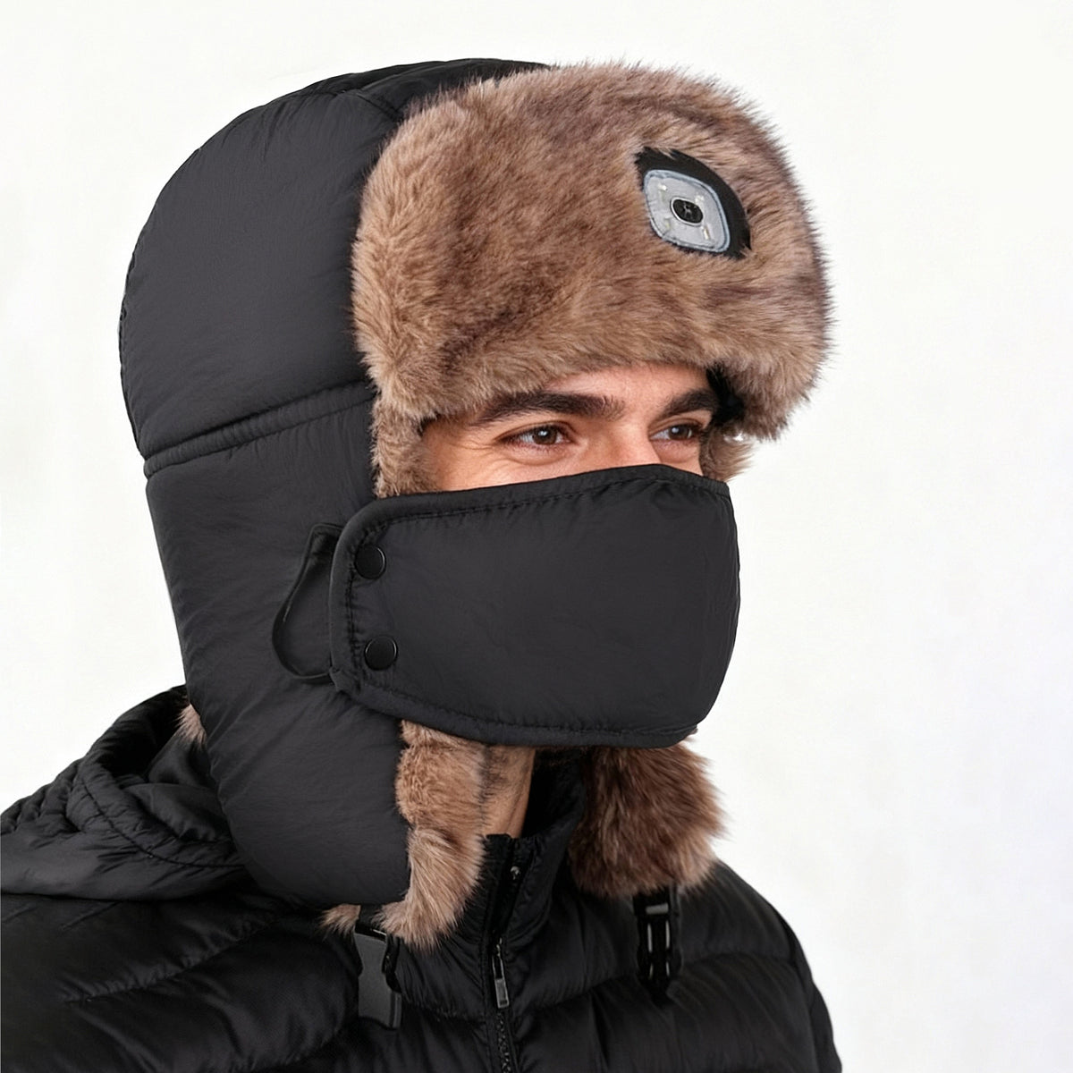 REDESS Men's Trapper Hat with Light USB Winter Warm Ear Flaps USB Rechargeable LED Trapper Hat for Men and Women