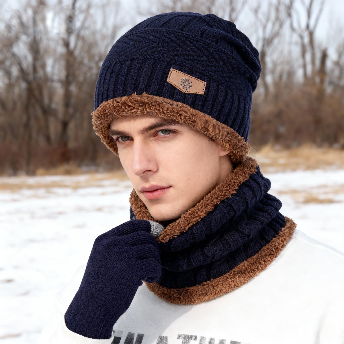 REDESS Men's Winter Beanie Hat Scarf and Touch Screen Gloves Set for Women,Black